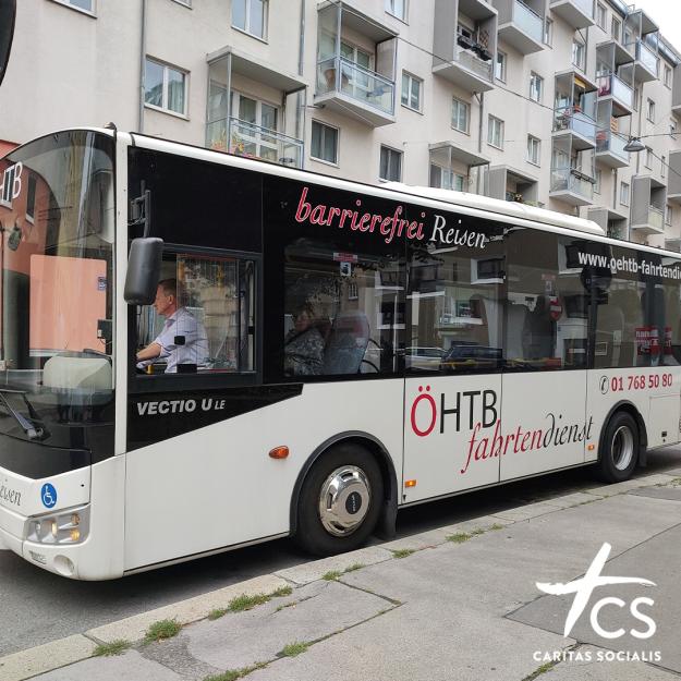 ÖHTB-Fahrtendienst Omnibus